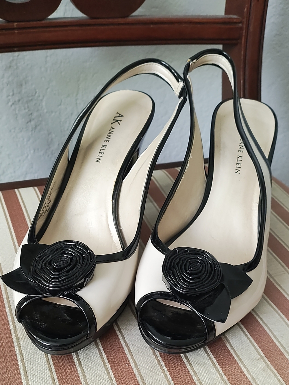 Anne Klein Cream and Black Peep-Toe Slingback Heels with Rosette